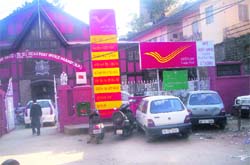 The post office in Mandi which is housed in the ancient Darbar Hall.