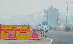 Numerous fatal accidents have taken place at diversions put up by the NHAI as it becomes impossible to see these from a distance due to the fog. 