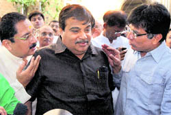 BJP chief Nitin Gadkari and party leaders at Esplanade Court in Mumbai on Thursday