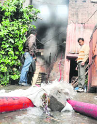 The fire brigade used a broken pipe for dousing the fire at a dying unit in Ludhiana