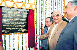 Justice Ranjan Gogoi (left), CM Bhupinder Singh Hooda and Justice SK Mittal at the inauguration ceremony of the judicial complex at Ellenabad