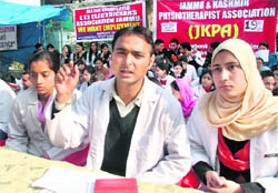 Dr Vimal Singh Manhas, spokesperson of Jammu Kashmir Physiotherapist Association addressing the media in Jammu 