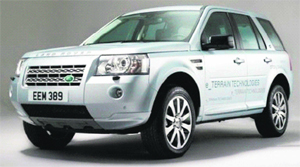 With Tatas having acquired Jaguar Land Rover (JLR), the Land Rover Freelander 2 is being assembled in India. This has dropped the price by more than Rs 6 lakh, making it around Rs 28 lakh now