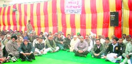 Representatives of the Sacha Morcha stage a protest in Abohar on Friday.