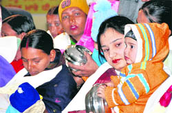 Mothers celebrate first the Lohri of their daughters at a special function at Punjab Bhawan in Ludhiana