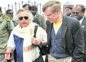 World Bank chief Robert B Zoellick with Environment Minister Jairam Ramesh in Patna