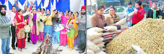 Students and staff of the Khalsa College dance to dhol beats during Lohri celebrations in Jalandhar. People buy popcorn and groundnuts on the occasion.