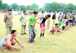 Youths at a police recruitment rally in Dehradun on Saturday
