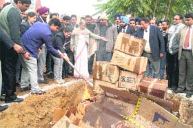 Punjab Health Minister Laxmi Kanta Chawla sets habit-forming drugs on fire at DAVIET in Jalandhar