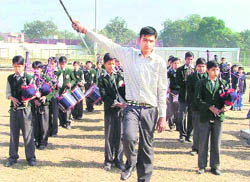Students rehearse for the Republic Day function at Tau Devi Lal Stadium in Gurgaon.