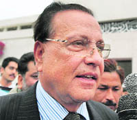 Fundamentalists in Pakistan have lionised the murderer of Punjab Governor Salman Taseer