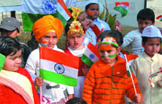 Colourfully attired tiny-tots of Daddy's Teddy playway school celebrating on the eve of the Republic Day in Bathinda 