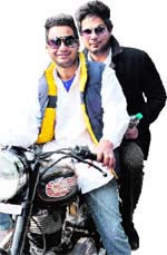 Kulwinder Guron and Gurvinder Singh