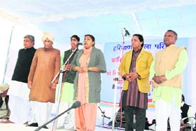 Folk artists perform at the second Sangeet Raagni Samaroh at HSIIDC, Rai near Sonepat