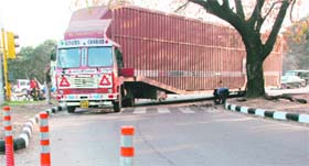 A huge truck enters a ‘no entry zone’ from a slip road to Sector 29, Chandigarh