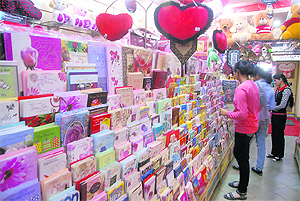 The market offers a choice when it comes to greeting cards.