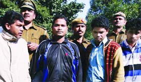 The Delhi police arrests four persons involved in human trafficking in New Delhi