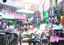 Illegal encroachments galore at Akal Garh market in Ludhiana. 