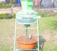 The Dry Leaves Manure Maker.