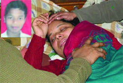 Mother of Aljin Verghese (inset) who commited suicide on Thursday.