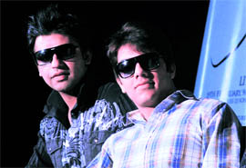 (L-R): Farhan Saeed and Goher Mumtaz