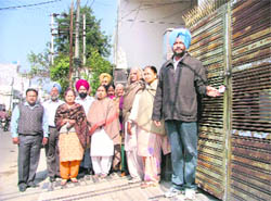 The building sealed by the MC staff in Ludhiana.