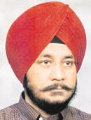 Dr TS Anand