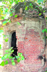 A samadh in a shambles. 