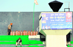 Domestic LPG cylinders are lined up at the Guru