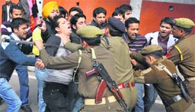 Protesting physiotherapists clash with the police in Jammu