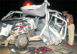 A Tata Winger ferrying employees of a call centre crashed into a tree near Phase VII, Mohali, killing a 21-year-old youth around 1.30 am on Friday