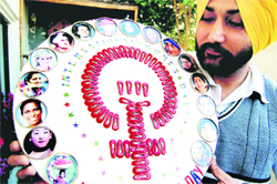 Dr Harwinder Singh wishes Happy Womens Day with his creation in Amritsar 