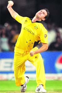 Shaun Tait in action during the match against Canada in Bangalore