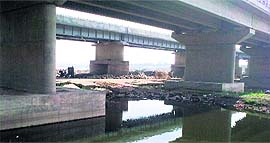 A view of the Ghaggar bridge near Dera Bassi.
