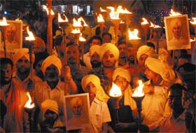 A torchlight procession was taken out in Bathinda on Wednesday to observe the martyrdom of Bhagat Singh, Rajguru and Sukhdev