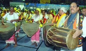 PLAYING THE ROLE: Union tribal affairs minister Kanti Lal Bhuria (extreme right) beats the drum at an all-India tribals' mahasabha at Talkatora Indoor Stadium in New Delhi