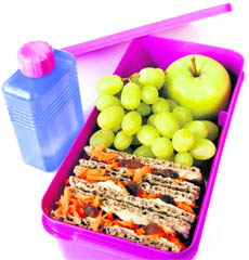 Mothers should provide their kids with healthy tiffins