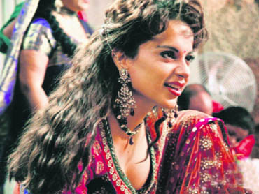 The music of Tanu Weds Manu has became a hot favourite with songs like Sadi galli and Jugni