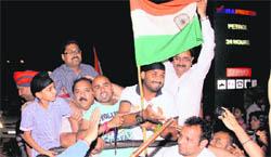 Harbhajan Singh arrives in Jalandhar on Monday evening after winning the Cricket World Cup.