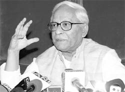 West Bengal Chief Minister Buddhadeb Bhattacharjee
