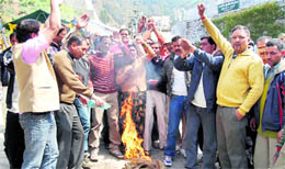 Residents of Mullingar Estate burn an effigy