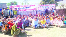 Disaster affected villagers of Chukam protest in Nainital on Wednesday. 