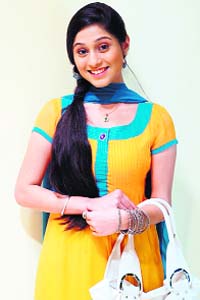 Simple beauty: Navya