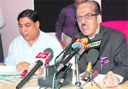 Saifuddin Soz, president of Pradesh Congress Committee, addresses mediapersons in Jammu on Monday. 