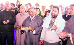 Kashmiri Pandits offer prayers at Ramji Mandir at Bhadarshah in Srinagar on Tuesday on the occasion of Ramnaumi