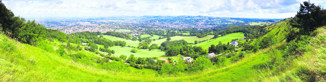 The enormous green Cheltenham valley presents a beautiful picture