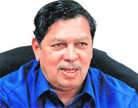 Santosh Hegde