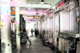 Shops in the Sector 21 meat market remained closed on Wednesday in protest against the implementation of the meat and bird slaughter by-laws by the Chandigarh Municipal Corporation