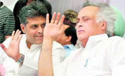 Union Minister of Environment and Forests Jairam Ramesh (right) and Congress spokesman Manish Tewari at the inauguration of the bioremediation project at Haibowal Kalan in Ludhiana on Saturday