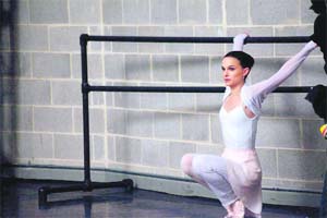 Natalie Portman trained in ballet for six months, besides undergoing body-toning exercises, swimming and a rigorous diet plan